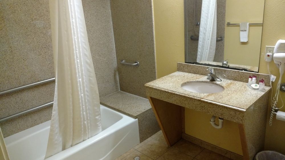 Executive Inn&Suites Cuero Extérieur photo